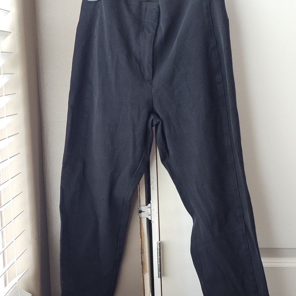 Ann Taylor Charcoal Cropped Pants with Classic Silhouette